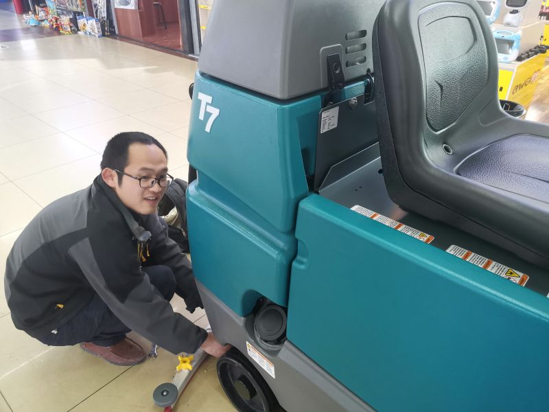 洗地機售后服務好，才值得購買