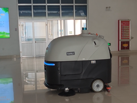 坦力智能清潔機(jī)器人_降低保潔管理成本_全場(chǎng)景智能清潔解決方案