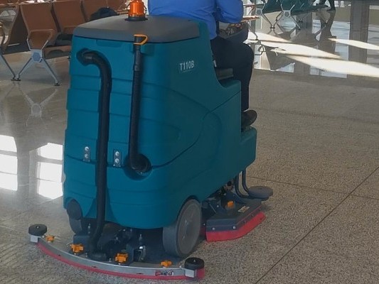 坦力洗地機(jī)：工業(yè)清潔界的 “長壽星”，售后還超貼心！