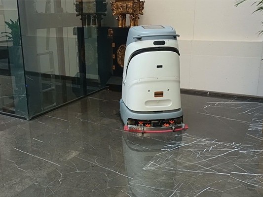 電影票房大賣(mài)，坦力無(wú)人洗地機(jī)器人也 “開(kāi)掛”，國(guó)產(chǎn)雄起